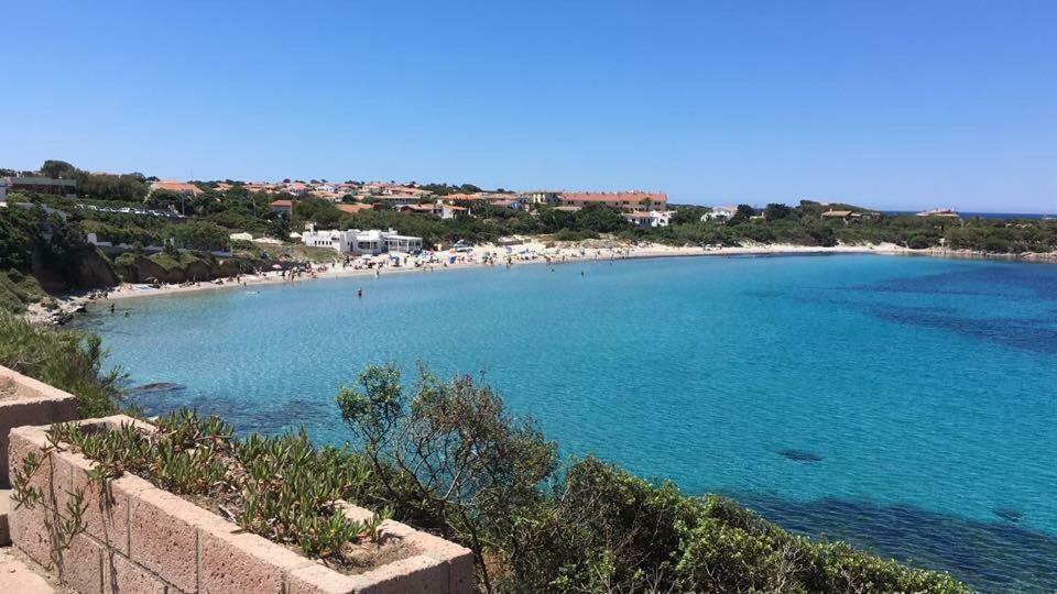 Le Case Di Loris SantʼAntìoco Exterior foto